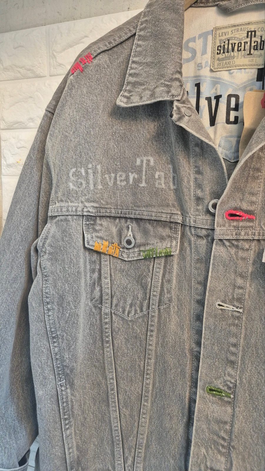 Levi's Silver Tab 커스텀 자수 데님 자켓 2