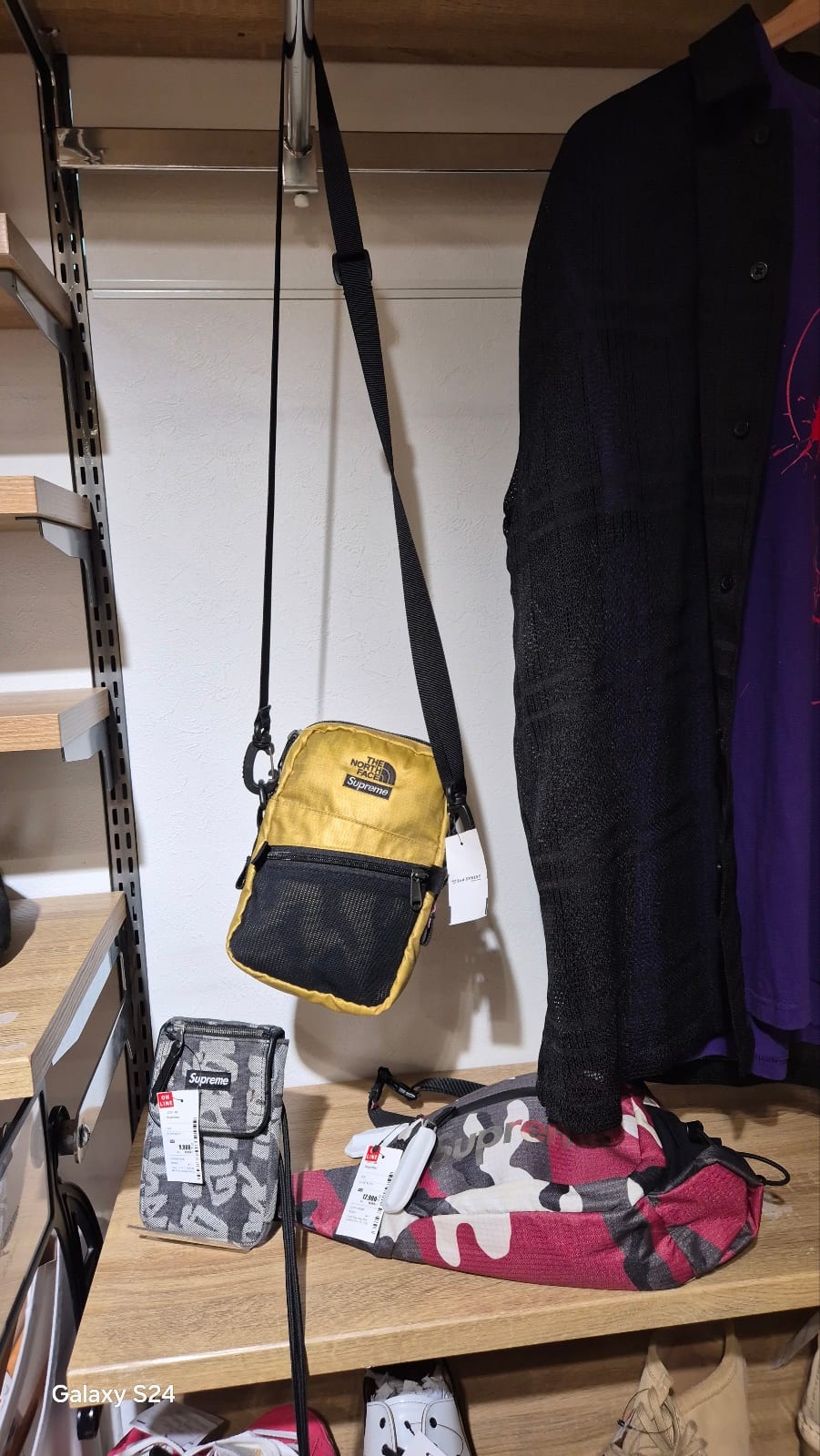 THE NORTH FACE X SUPREME 크로스백(정품) 3